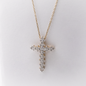 Yellow Gold Princess Diamond with 0.95 ctNatural Diamonds